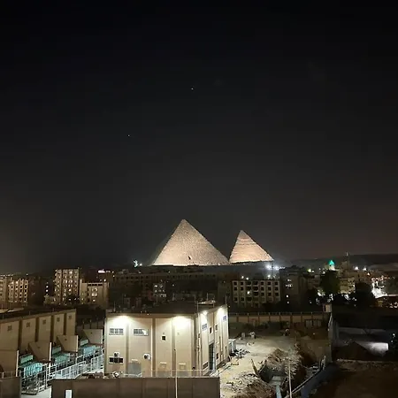 Pyramid Front Hotel-3